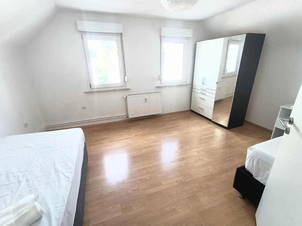 Fmi29,4Zimmer Accommodation Raunheim Appartamento